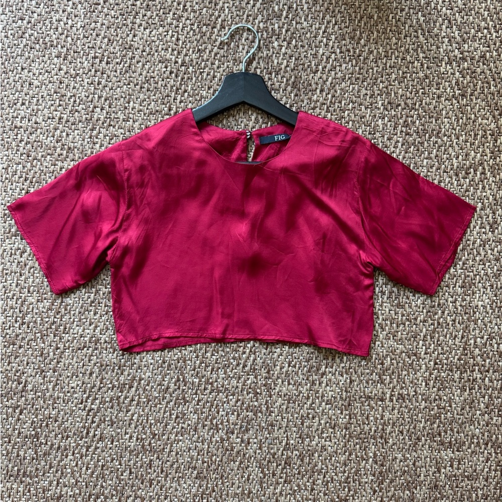 Pink Crop Top with Mandarin Collar and Blouse Style